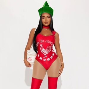 Hot Sauce Hottie “Sriracha Bottle” 4 Piece Costume Set